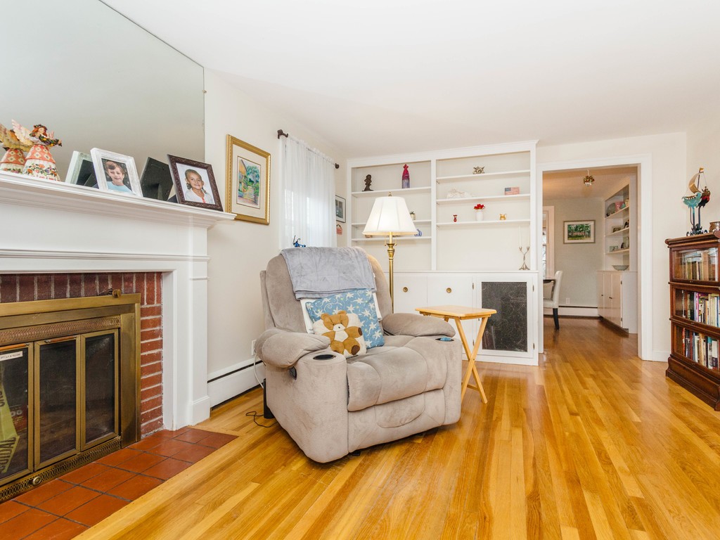 100 Hawthorne Road Waltham, MA 02451 - Photo 7 of 29 Gallery Image 7