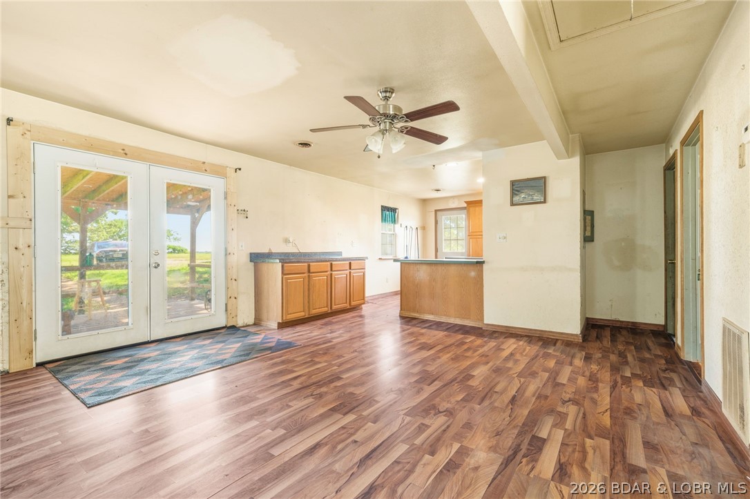 702 Doc Ridgeway Road Macks Creek, MO 65786 - Photo 17 of 56