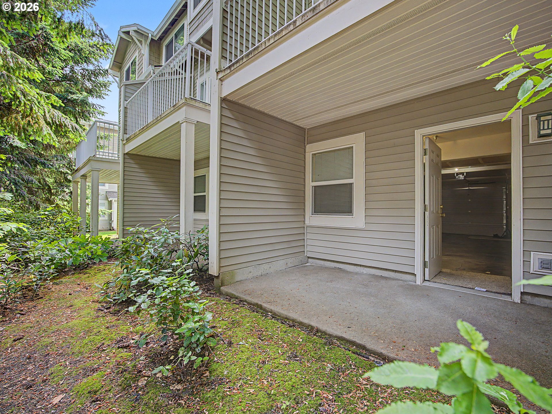 14176 Southwest Barrows Road, Unit 3 Portland, OR 97223 - Photo 32 of 46