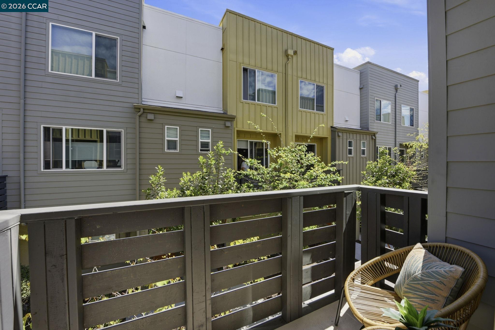 150 Uptown Circle Oakland, CA 94607 - Photo 14 of 32