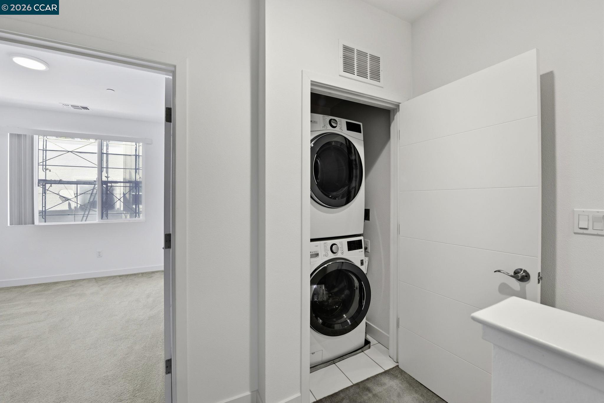 150 Uptown Circle Oakland, CA 94607 - Photo 22 of 32