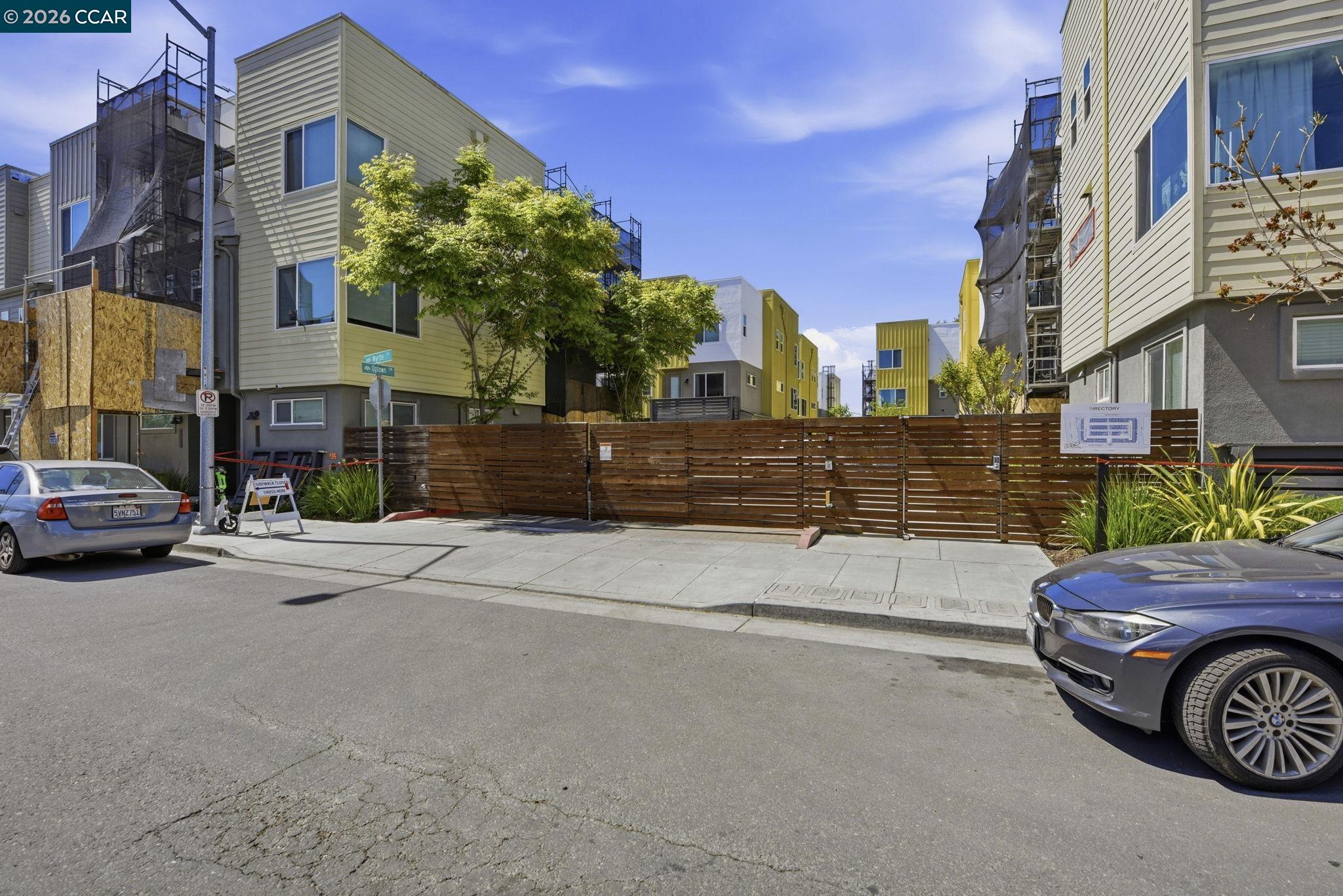 150 Uptown Circle Oakland, CA 94607 - Photo 30 of 32