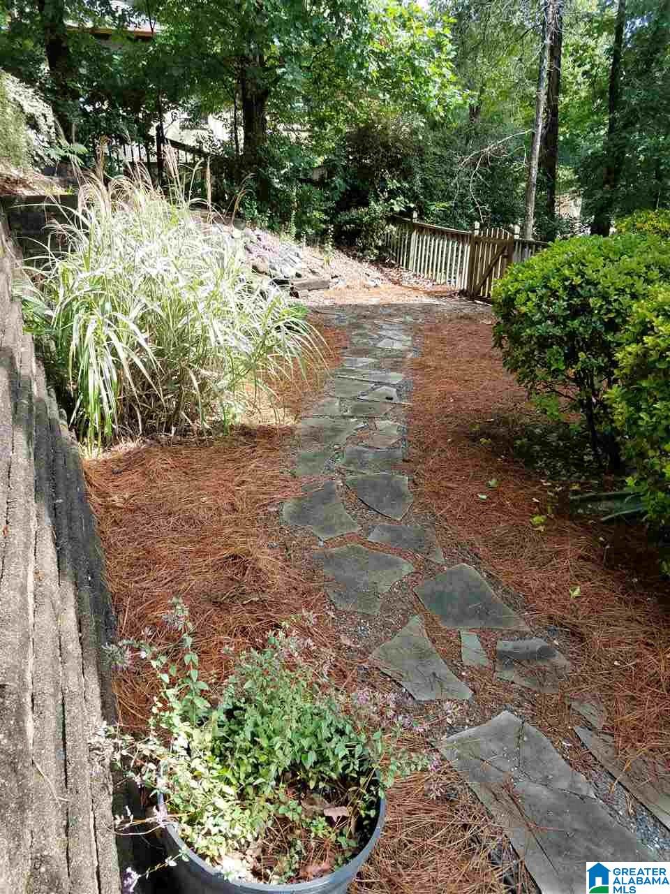 2412 Meadow Ridge Road Birmingham, AL 35242 - Photo 31 of 32