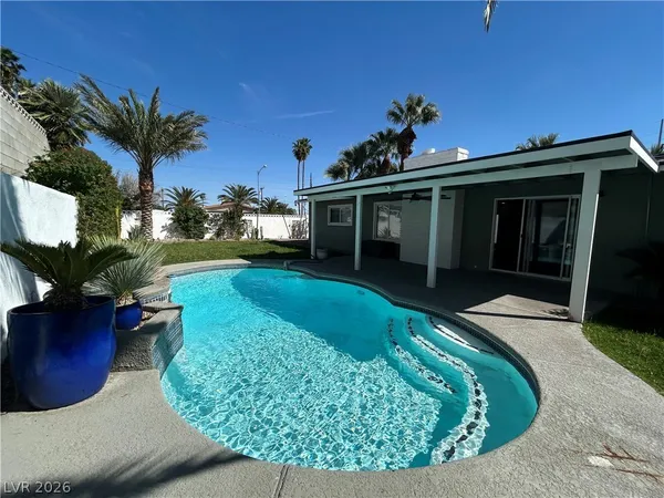 $2,795 | 1734 Sombrero Drive, Las Vegas, NV 89169