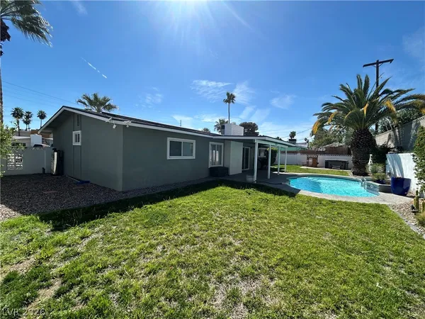 $2,795 | 1734 Sombrero Drive, Las Vegas, NV 89169