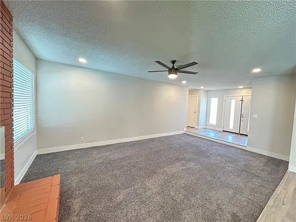 $2,795 | 1734 Sombrero Drive, Las Vegas, NV 89169