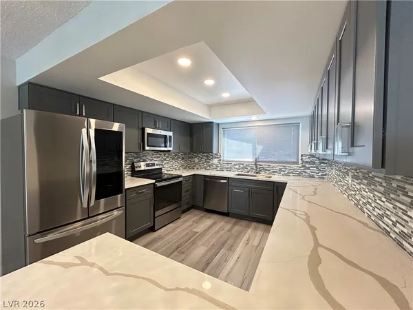 $2,795 | 1734 Sombrero Drive, Las Vegas, NV 89169