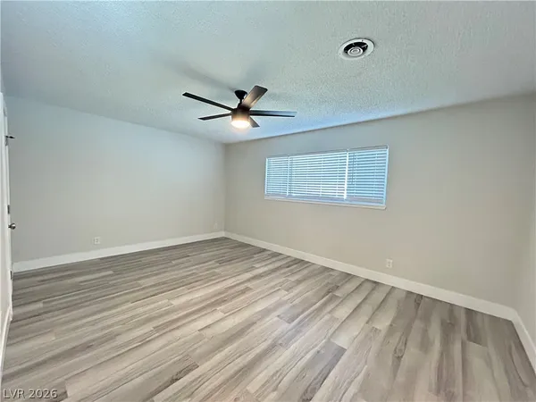 $2,795 | 1734 Sombrero Drive, Las Vegas, NV 89169