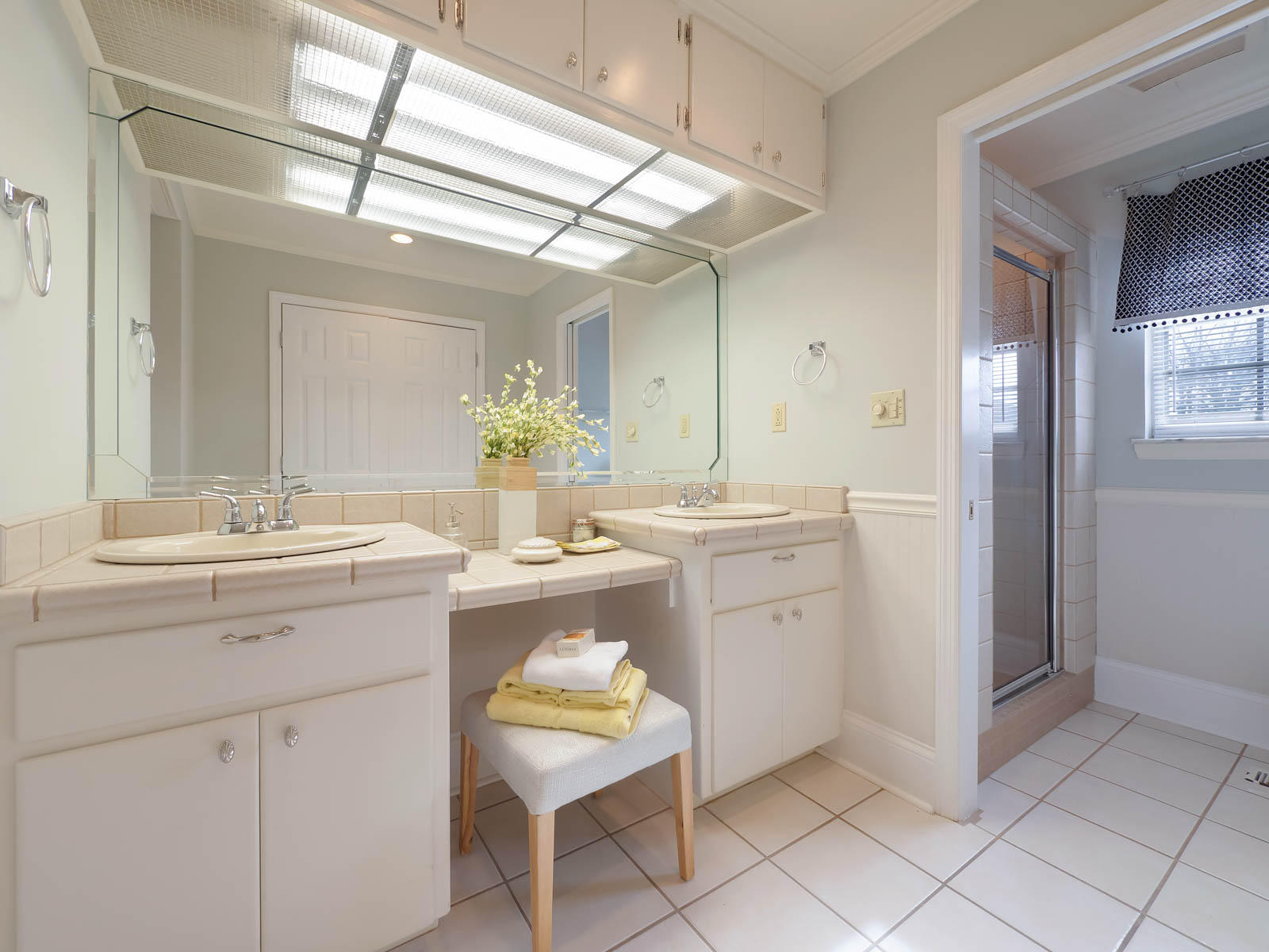 220 Masters Road East Hixson, TN 37343 - Photo 22 of 49 Master Bathroom