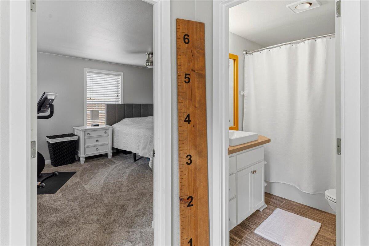 3597 Southwest 32nd Street Redmond, OR 97756 - Photo 18 of 34