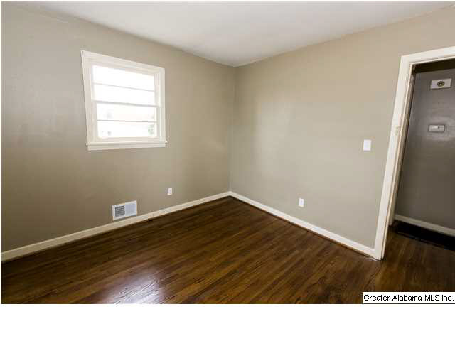 2512 6th Street Northeast Center Point, AL 35215 - Photo 19 of 24