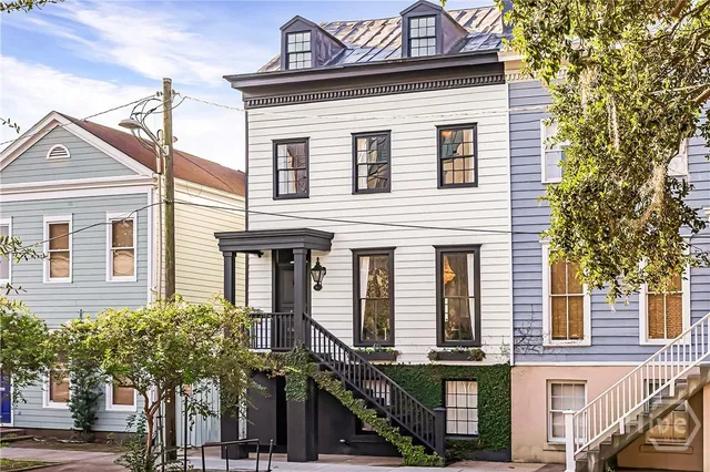 $2,100,000 | 507 East Mc Donough Street, Savannah, GA 31401