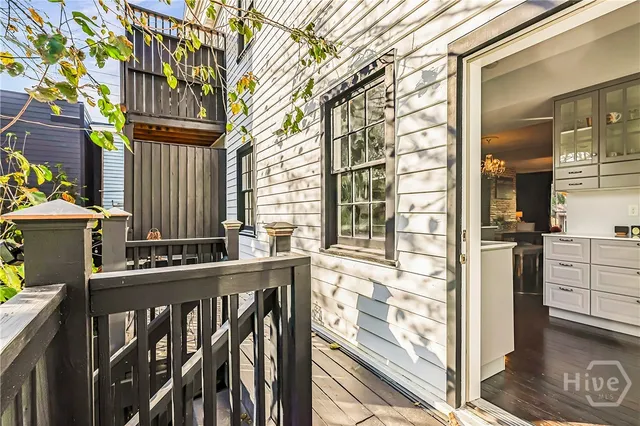 $2,100,000 | 507 East Mc Donough Street, Savannah, GA 31401