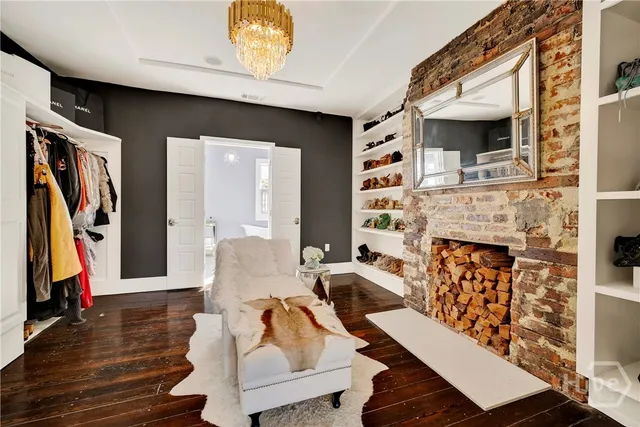 $2,100,000 | 507 East Mc Donough Street, Savannah, GA 31401