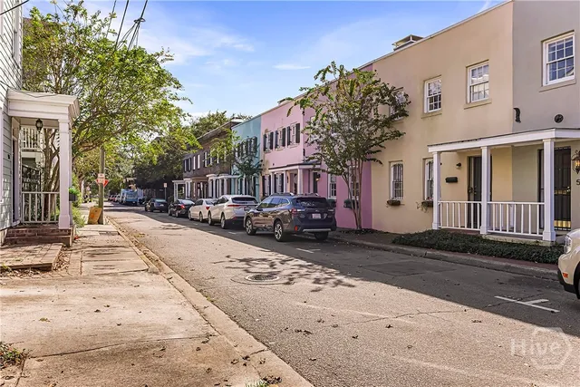 $2,100,000 | 507 East Mc Donough Street, Savannah, GA 31401
