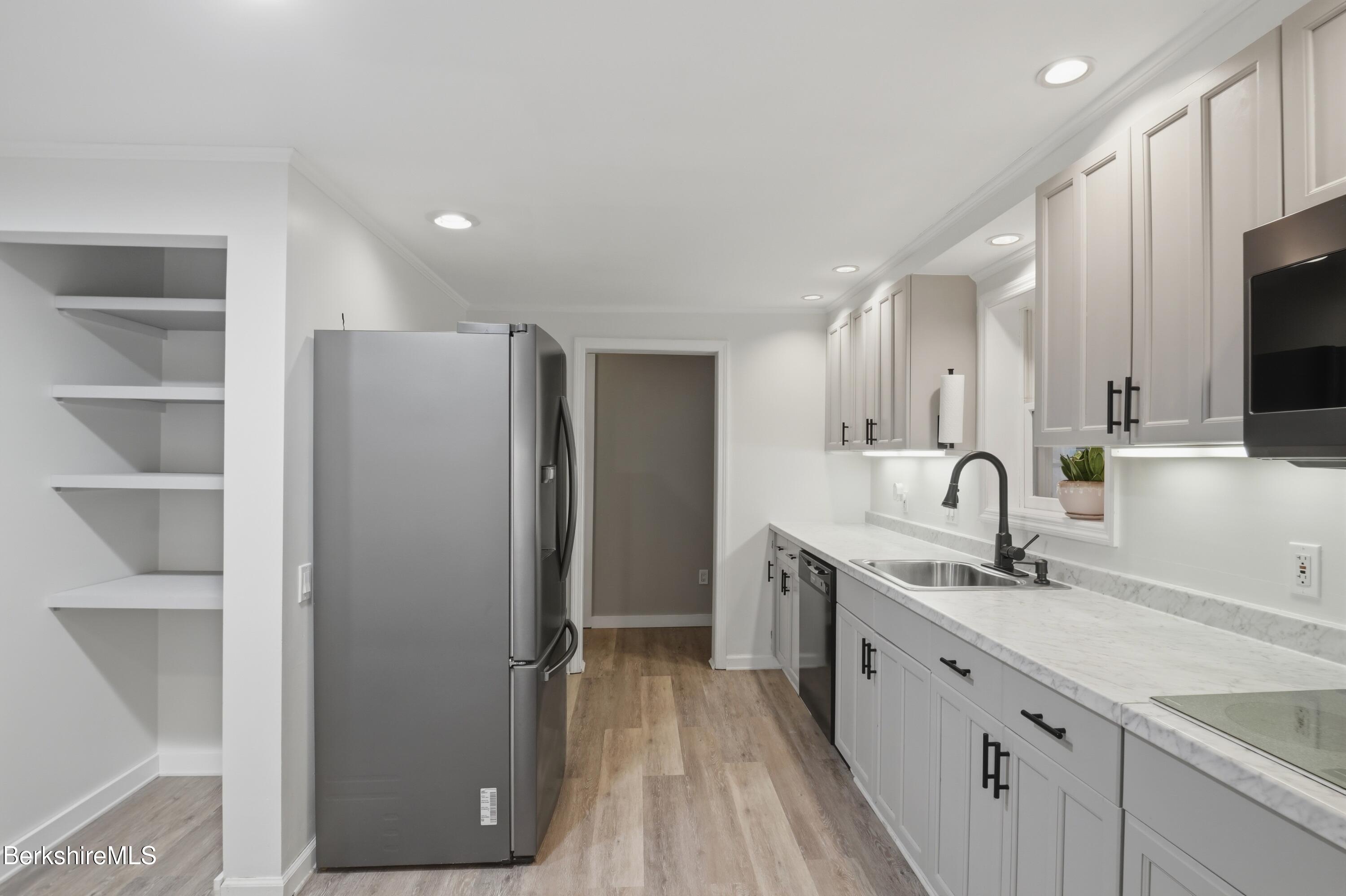 117 Norfolk Road New Marlborough, MA 01259 - Photo 8 of 59 Kitchen