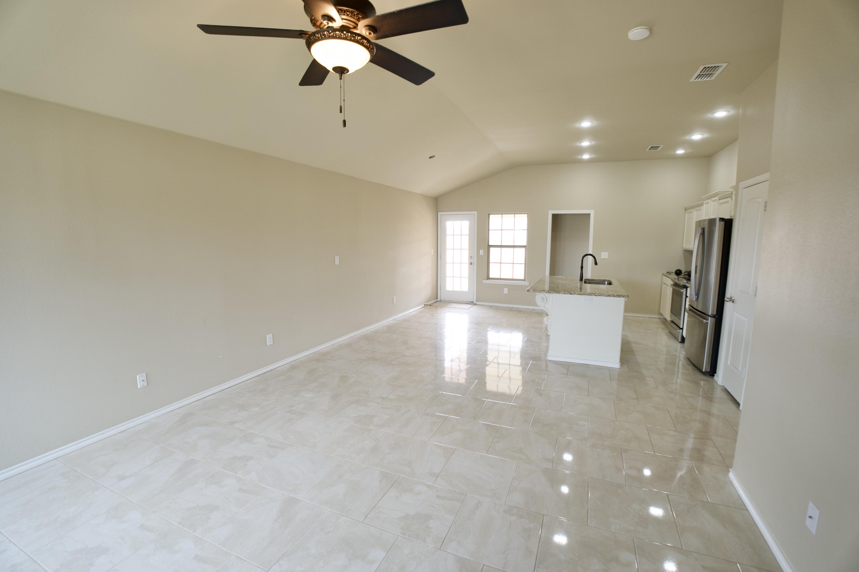 6931 96th Street Lubbock, TX 79424 - Photo 3 of 18 ATB07744