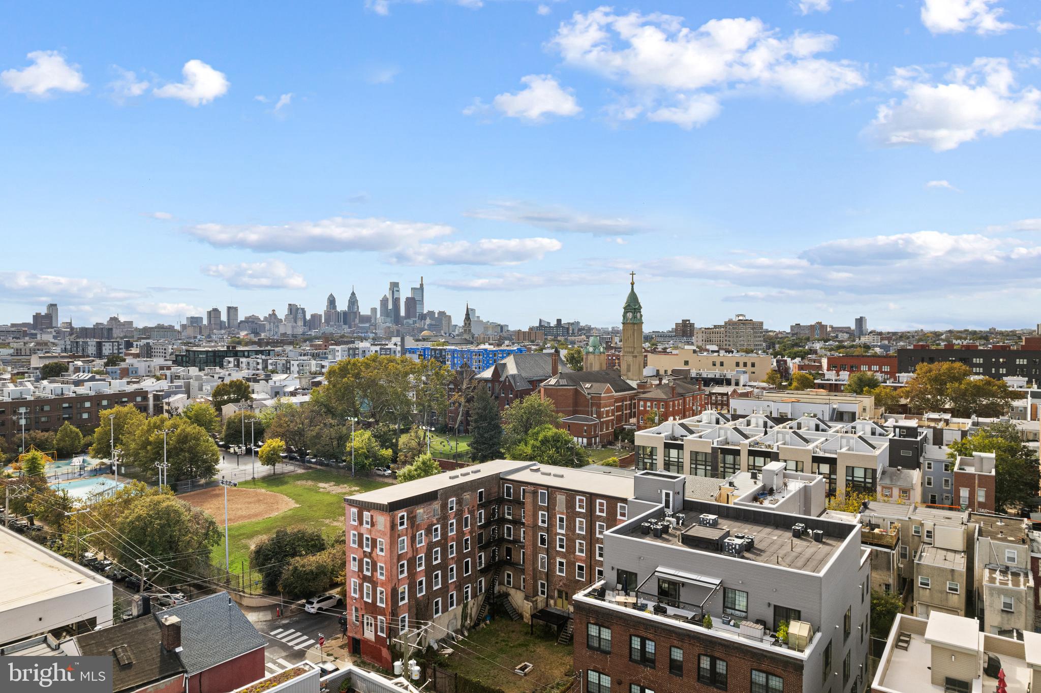 153 West Jefferson Street Philadelphia, PA 19122 - Photo 2 of 31 a view of a city