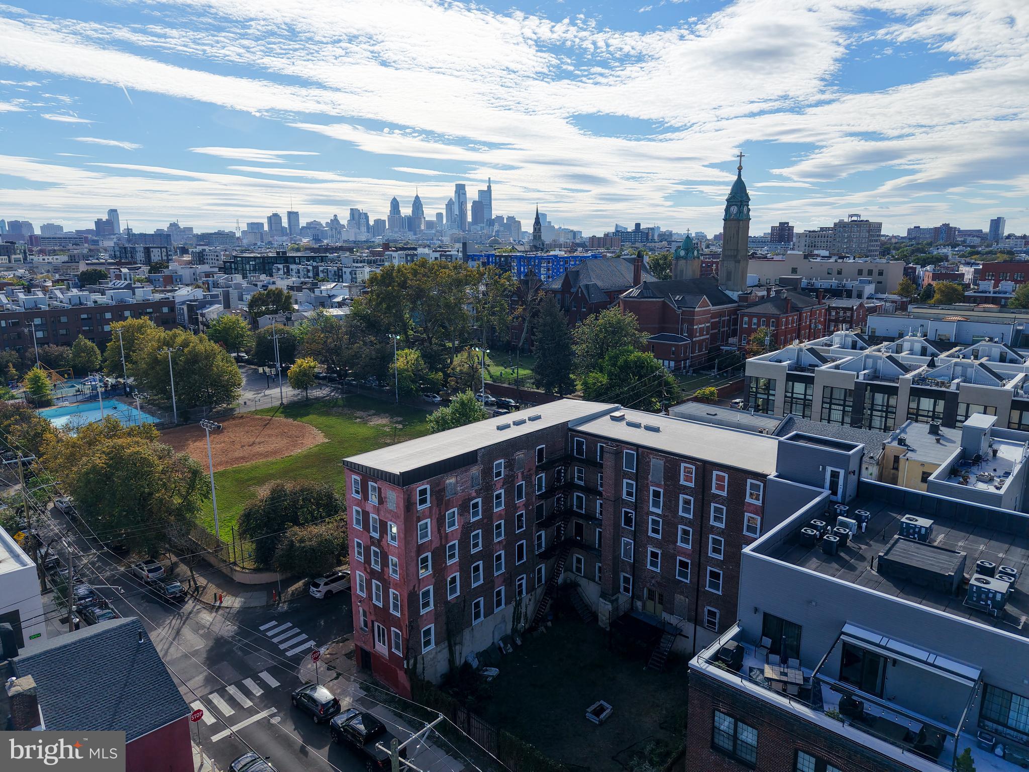 153 West Jefferson Street Philadelphia, PA 19122 - Photo 30 of 31 a view of a balcony with an outdoor seating