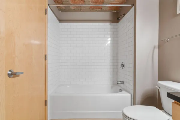 $2,495 | 521 South 7th Street, Unit 619, Minneapolis, MN 55415