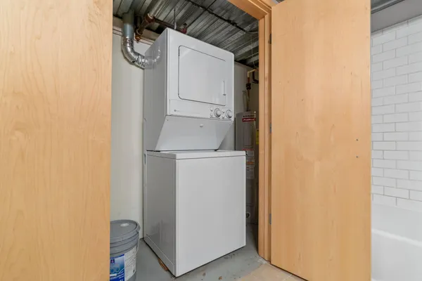 $2,495 | 521 South 7th Street, Unit 619, Minneapolis, MN 55415