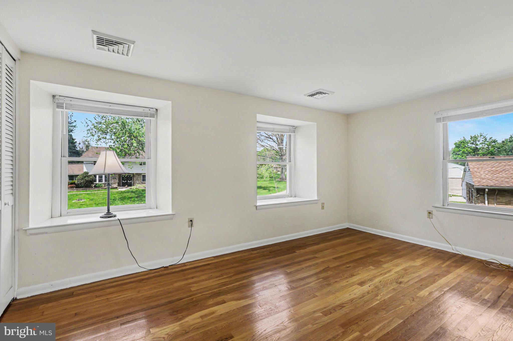 1121 Green Tree Road Harrisburg, PA 17112 - Photo 26 of 40