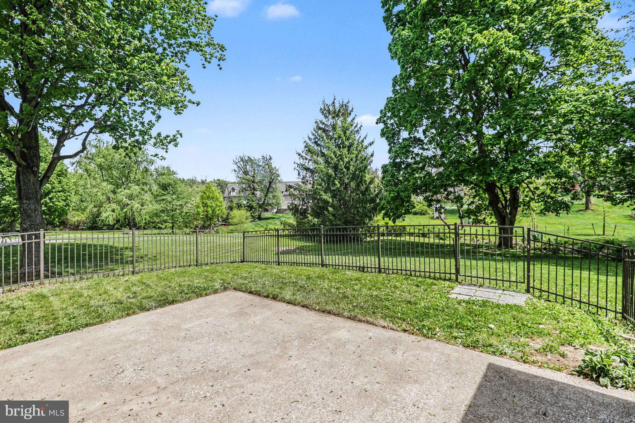 1121 Green Tree Road Harrisburg, PA 17112 - Photo 30 of 40