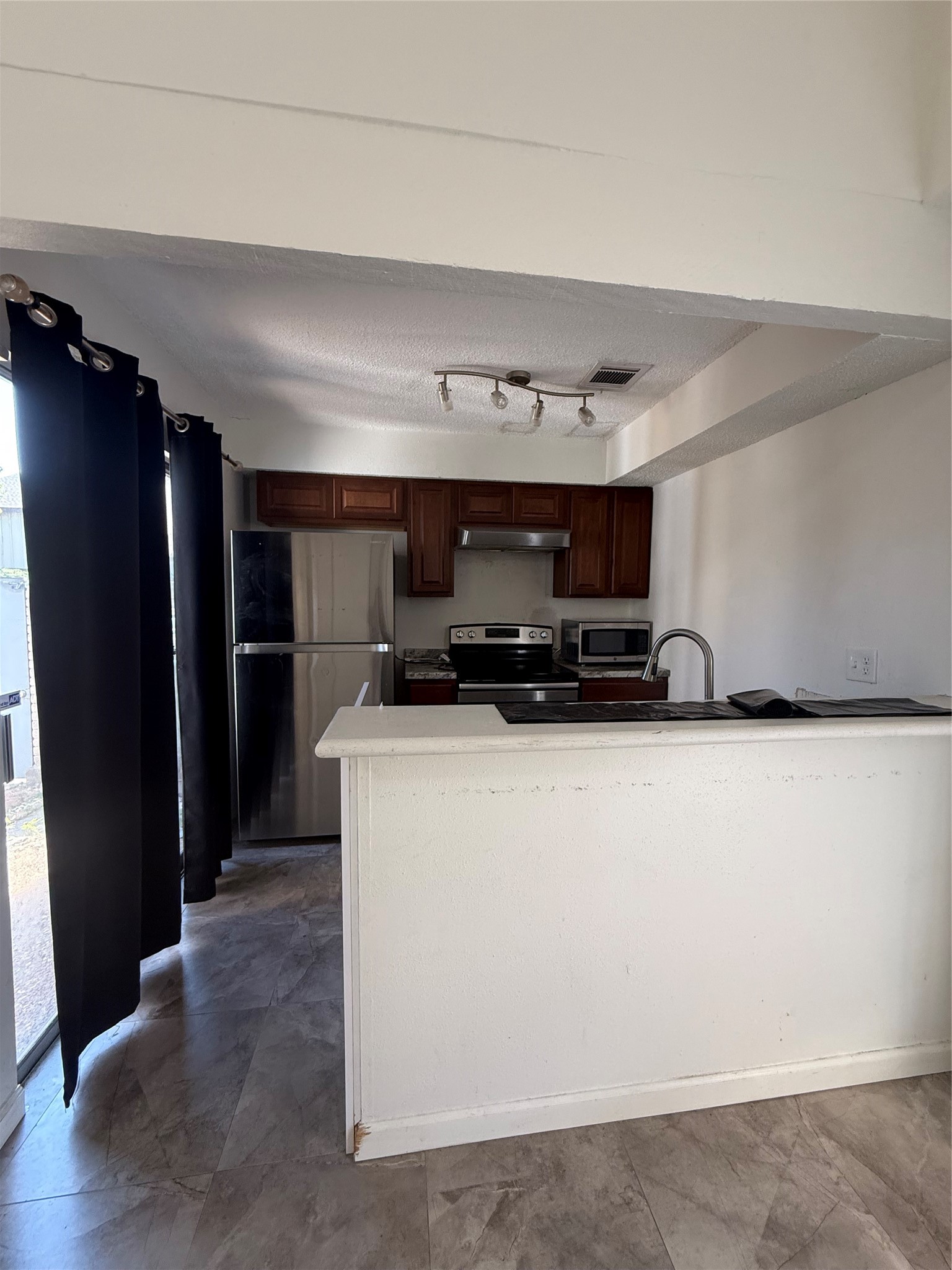 12550 Newbrook Drive Houston, TX 77072 - Photo 7 of 13