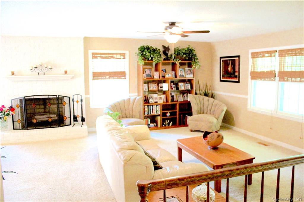 165 Shadybrook Road Mocksville, NC 27028 - Photo 6 of 24 Gallery Image 6