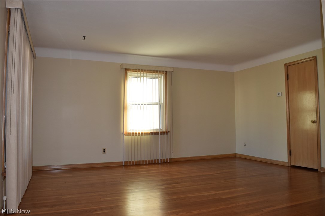 6438 Keltonshire Road Parma, OH 44129 - Photo 10 of 27