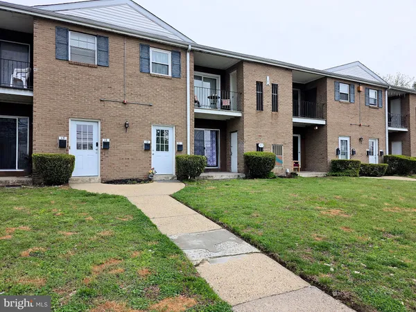 $150,000 | 1294 Cooper Street, Unit A11, Beverly, NJ 08010