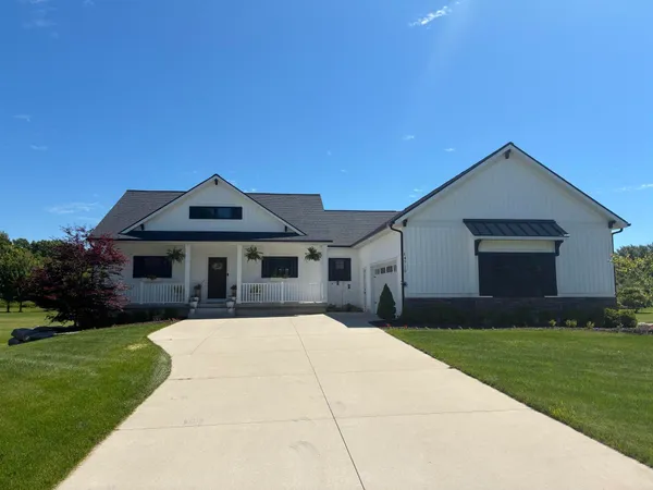 $679,900 | 4649 Hidden Ridge Drive, Hudsonville, MI 49426