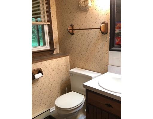 16 Old Howarth Road Oxford, MA 01540 - Photo 20 of 25 Gallery Image 20
