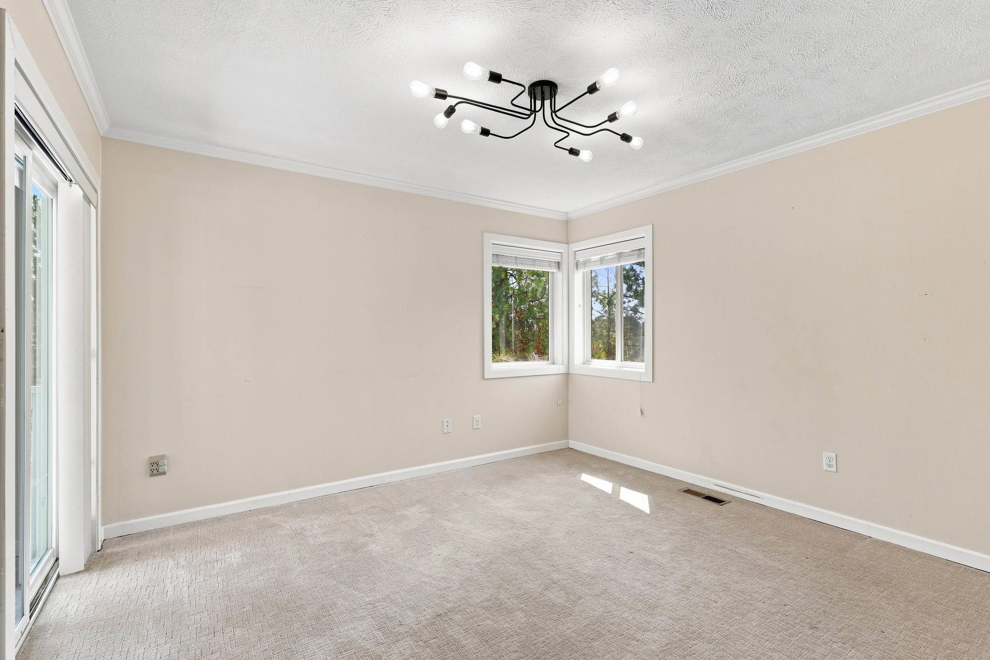 2211 North Houk Road Spokane Valley, WA 99216 - Photo 14 of 36