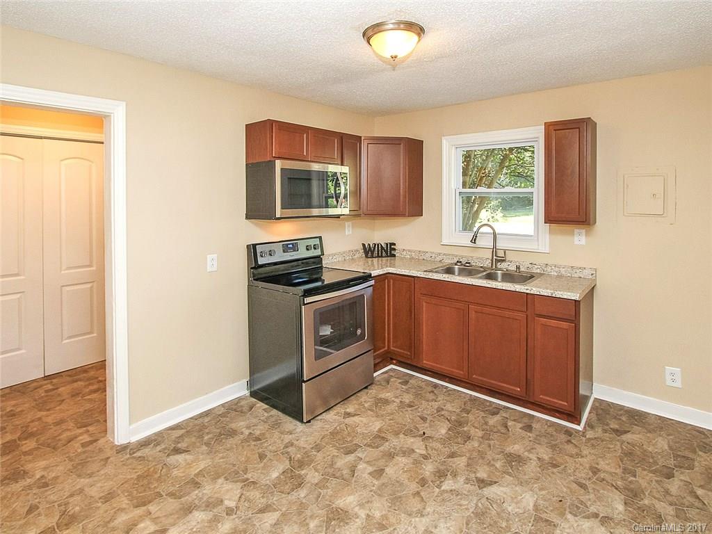 950 Spring Street Rock Hill, SC 29730 - Photo 6 of 15 Gallery Image 6