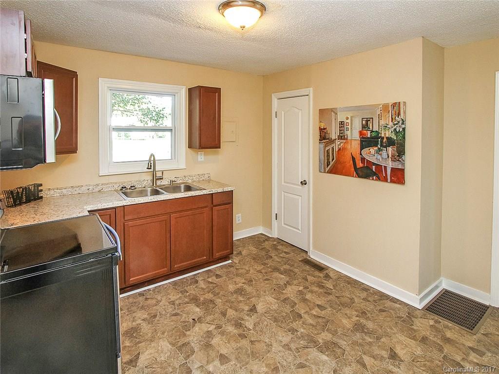 950 Spring Street Rock Hill, SC 29730 - Photo 8 of 15 Gallery Image 8