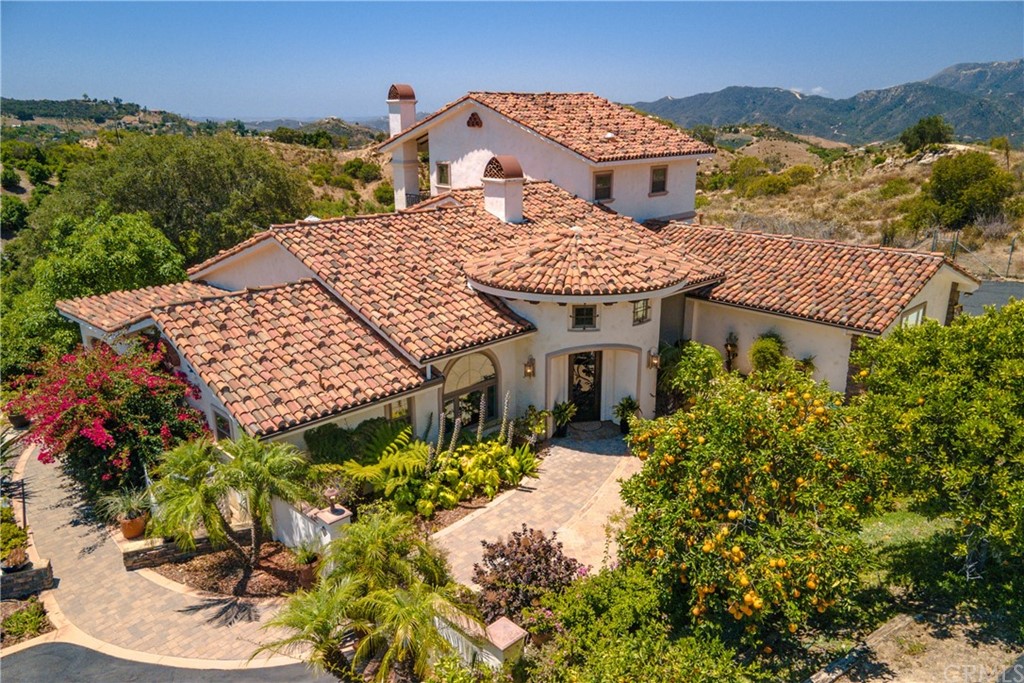 40380 Ross Road Fallbrook, CA 92028 - Photo 1 of 1 an aerial view of a house