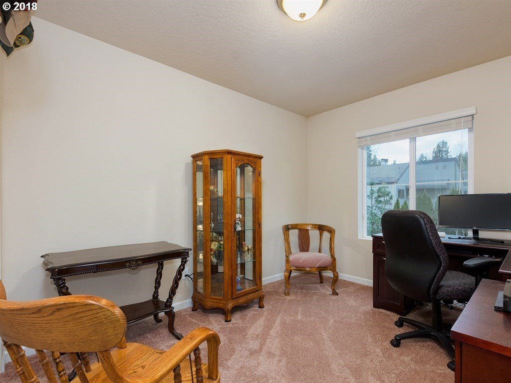 12156 Southwest Versailles Road Portland, OR 97224 - Photo 18 of 30 Gallery Image 18