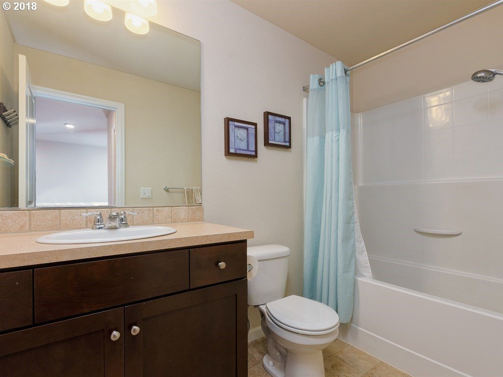 12156 Southwest Versailles Road Portland, OR 97224 - Photo 20 of 30 Gallery Image 20