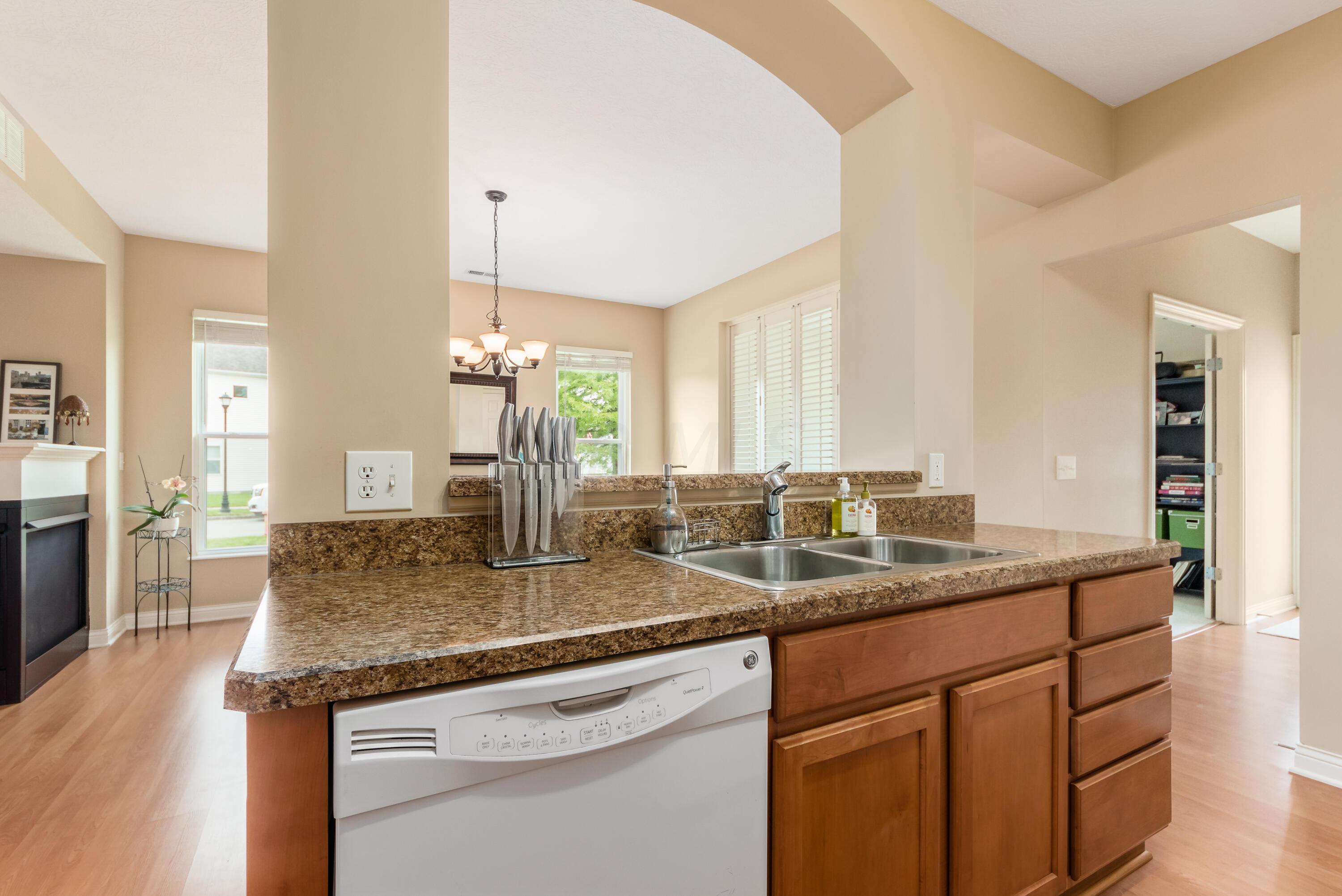 6118 Rackley Way Westerville, OH 43081 - Photo 17 of 54 Gallery Image 17