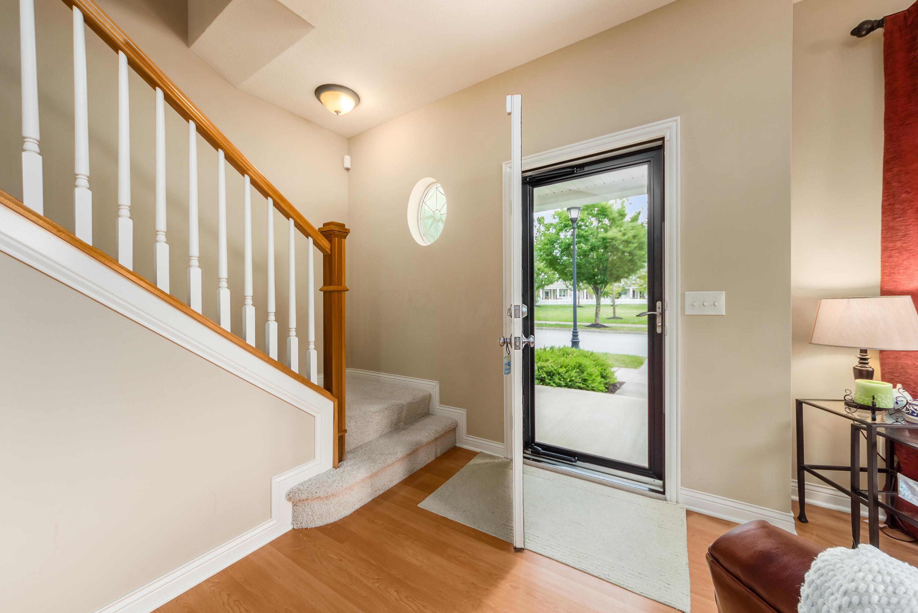 6118 Rackley Way Westerville, OH 43081 - Photo 4 of 54 Gallery Image 4