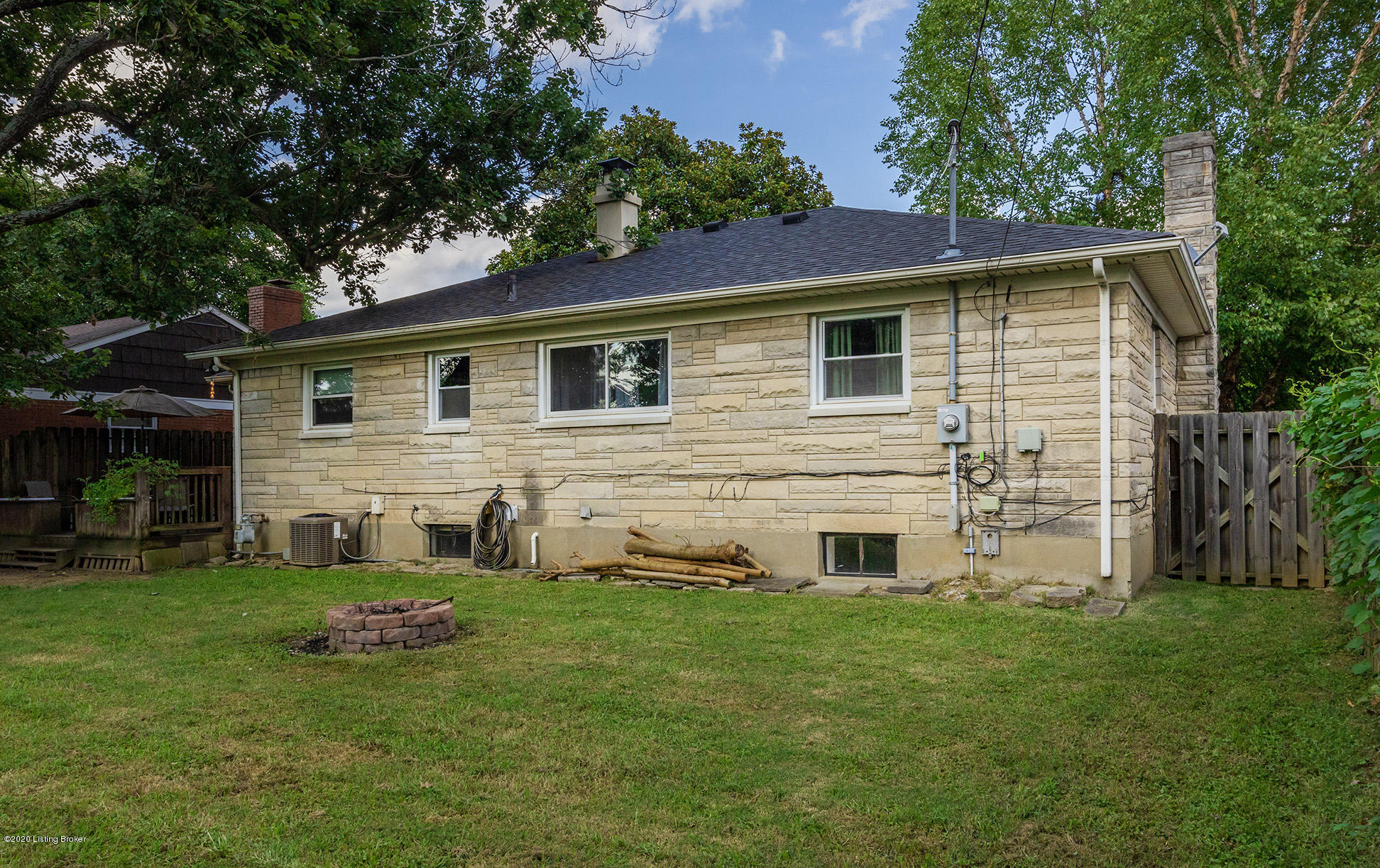 3716 Rouge Way Louisville, KY 40218 - Photo 51 of 55 3716-Rouge-Way-20200830-052
