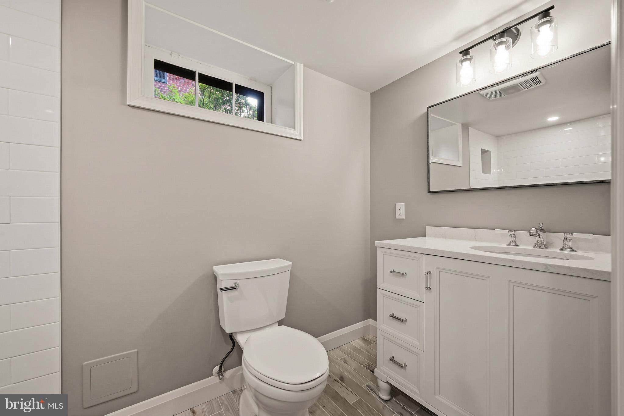 6905 Kenleigh Road Baltimore, MD 21212 - Photo 36 of 51 Bathroom