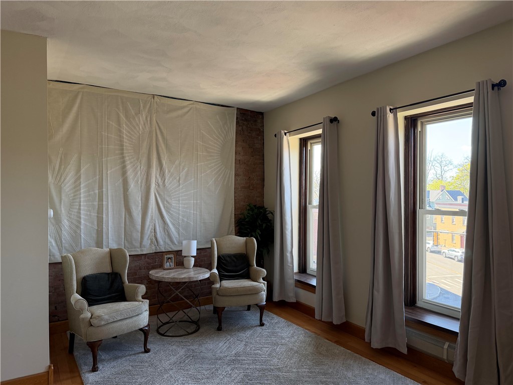 287 Gregory Street, Unit 4 Rochester, NY 14620 - Photo 4 of 15