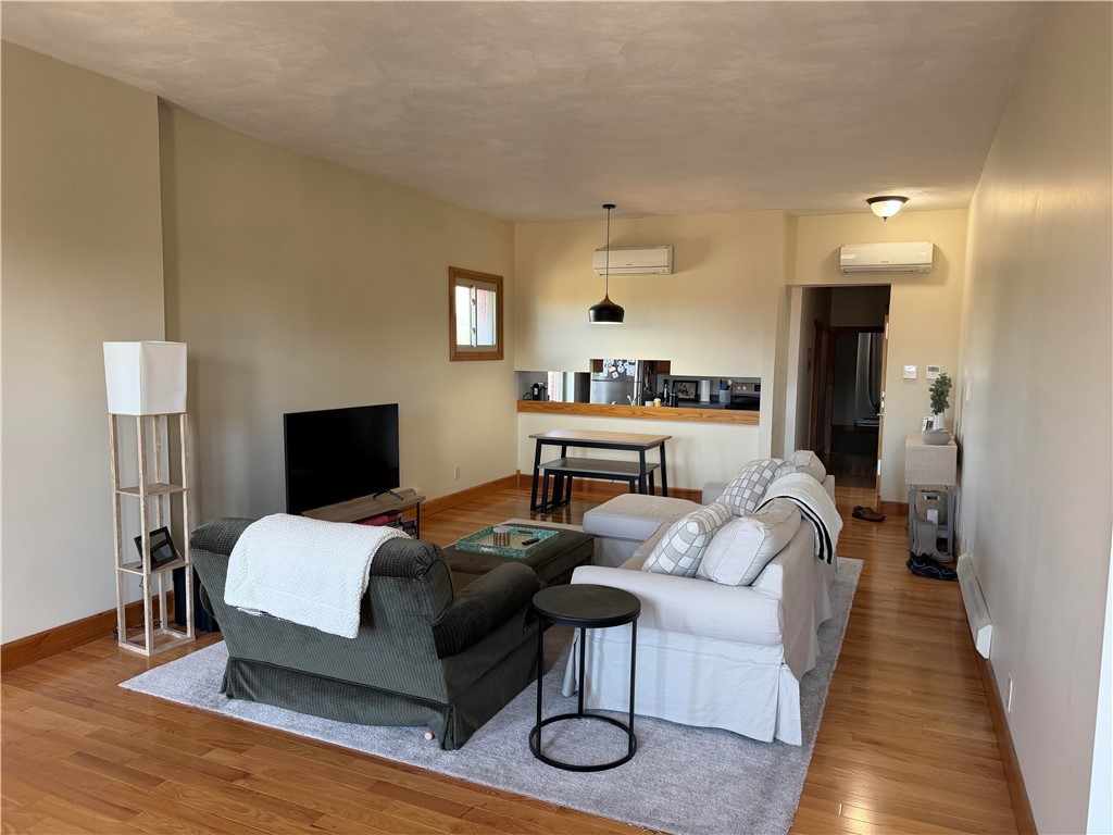 287 Gregory Street, Unit 4 Rochester, NY 14620 - Photo 5 of 15