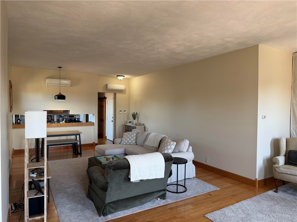 287 Gregory Street, Unit 4 Rochester, NY 14620 - Photo 6 of 15