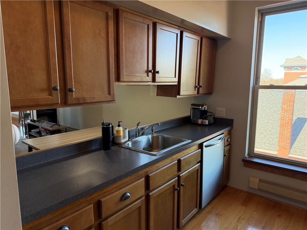 287 Gregory Street, Unit 4 Rochester, NY 14620 - Photo 7 of 15