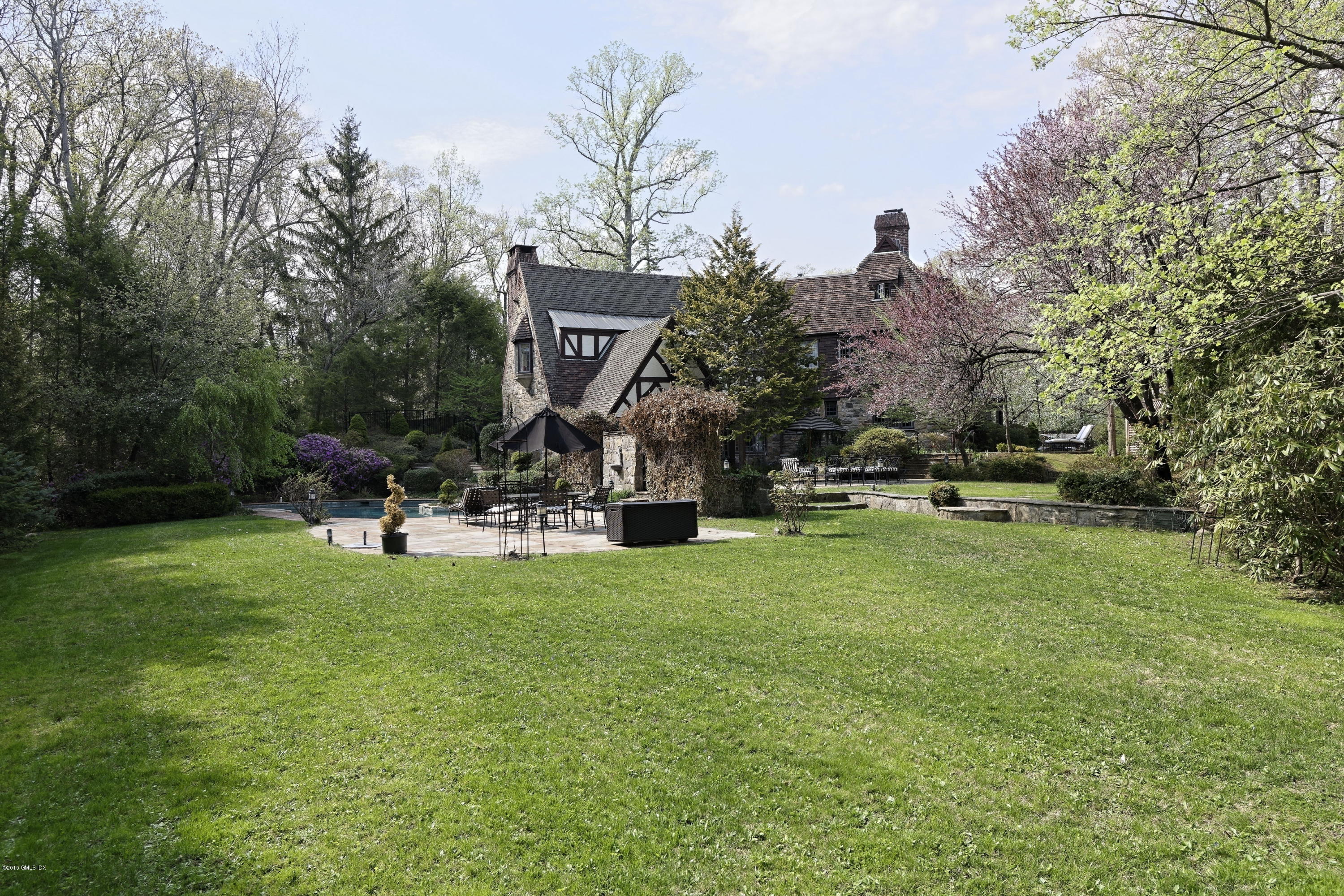 21 Konittekock Road Greenwich, CT 06831 - Photo 21 of 23