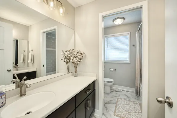 $3,695 | 429 Mario Drive, St. Paul, MN 55127