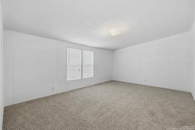 $1,750 | 24 County Road 429, Dayton, TX 77535